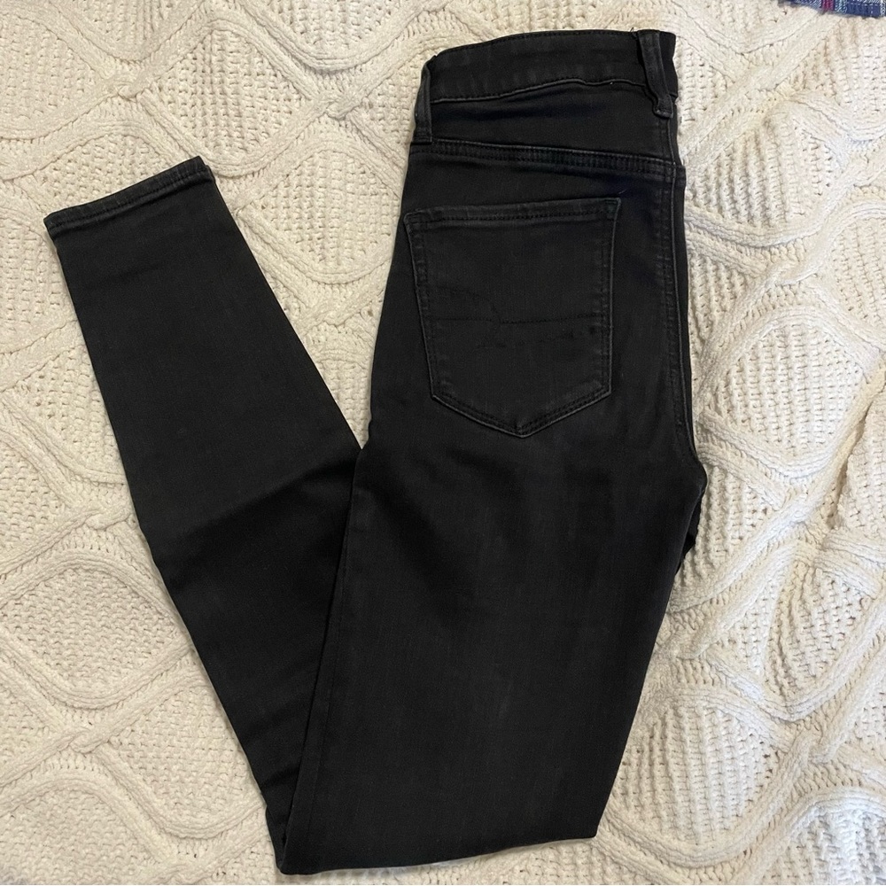 American Eagle ripped jeans